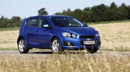 Chevrolet Aveo hatchback 2011 - widok z przodu
