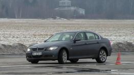 BMW Seria 3 E90-91-92-93 Limuzyna E90 320d EfficientDynamics 163KM 120kW 2011