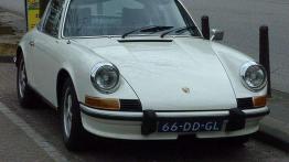 Mimo, że zamiast z ogierem, czy orłem kojarzy się z... rozdeptaną żabą - Porsche 911