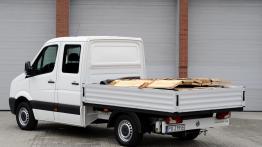 Volkswagen Crafter 2011 - widok z tyłu