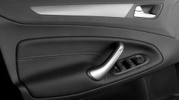 Ford Mondeo Hatchback 2011 - drzwi kierowcy od wewnątrz