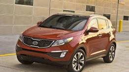 Kia Sportage SX 2011 - przód - reflektory włączone