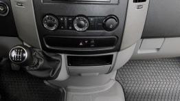 Volkswagen Crafter 2011 - konsola środkowa