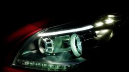 Mercedes SLK 2011 - lewy przedni reflektor - włączony