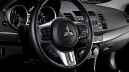 Mitsubishi Lancer Evo 2011 - kierownica