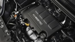 Chevrolet Aveo hatchback 2011 - silnik