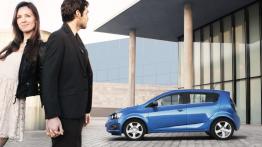 Chevrolet Aveo hatchback 2011 - lewy bok