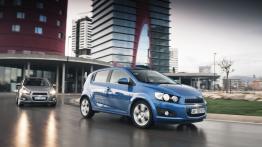 Chevrolet Aveo hatchback 2011 - prawy bok