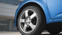Chevrolet Aveo hatchback 2011 - koło