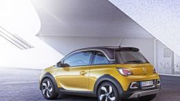 Opel Adam Rocks (2014) - widok z tyłu