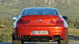 BMW M6 Coupe 2012 - widok z tyłu