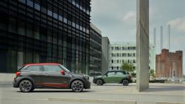 Mini Paceman John Cooper Works (2015) - prawy bok