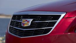 Cadillac ATS Coupe (2015) - grill