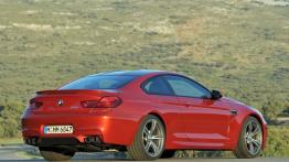 BMW M6 Coupe 2012 - widok z tyłu