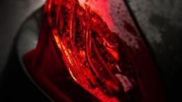 Citroen DS5 - lewy tylny reflektor - włączony