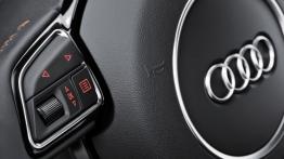 Audi A3 III Limousine (2013) - sterowanie w kierownicy