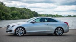 Cadillac ATS Coupe (2015) - lewy bok