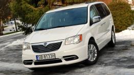 Lancia Voyager Van 2.8 TD 163KM 120kW 2011-2012