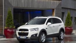 Chevrolet Captiva II SUV 3.0 V6 258KM 190kW 2011-2012