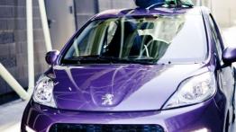 Peugeot 107 Facelifting - widok z przodu