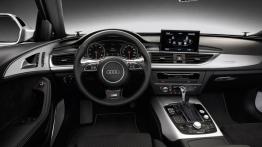 Audi A6 Avant V6 TFSI 2012 - pełny panel przedni