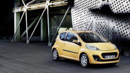 Peugeot 107 Hatchback 3d Facelifting (2012) - prawy bok