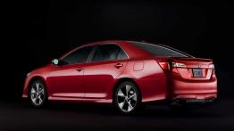 Toyota Camry SE 2012 - widok z tyłu