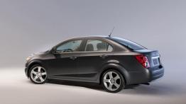 Chevrolet Sonic 2012 - lewy bok
