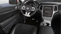Jeep Grand Cherokee SRT8 2012 - kokpit