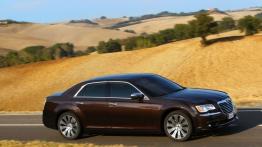 Lancia Thema 2012 - prawy bok