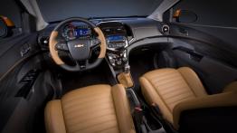 Chevrolet Sonic 2012 - pełny panel przedni