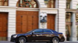 Lancia Thema 2012 - lewy bok