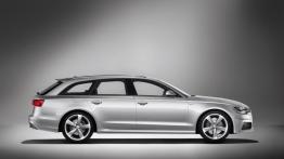 Audi A6 Avant V6 TFSI 2012 - prawy bok