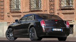 Lancia Thema 2012 - widok z tyłu