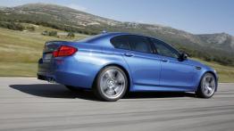 BMW M5 2012 - prawy bok