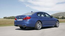 BMW M5 2012 - prawy bok