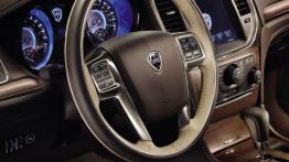 Lancia Thema 2012 - kokpit