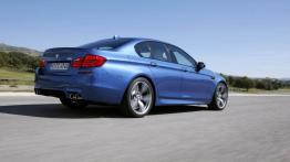 BMW M5 2012 - prawy bok