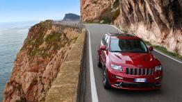 Jeep Grand Cherokee SRT8 2012 - widok z góry