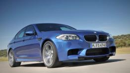 BMW M5 2012 - prawy bok