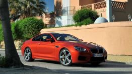 BMW M6 Coupe 2012 - widok z przodu