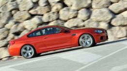 BMW M6 Coupe 2012 - prawy bok