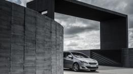 Peugeot 308 II (2014) - widok z przodu