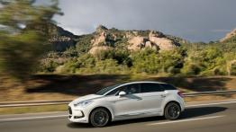 Citroen DS5 - lewy bok