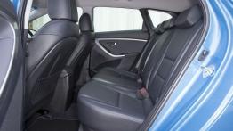 Hyundai i30 II kombi - tylna kanapa