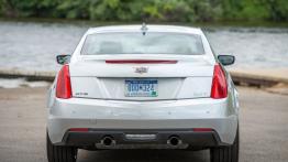 Cadillac ATS Coupe (2015) - widok z tyłu