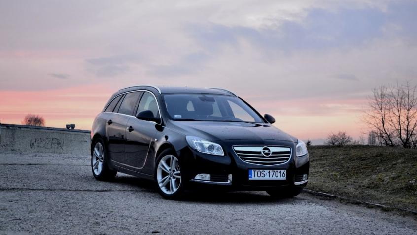 Opel Insignia I Sports Tourer 2.8 V6 Turbo ECOTEC 260KM 191kW 2009-2013