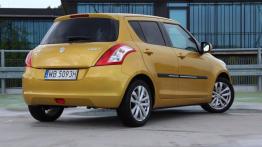 Suzuki Swift V Hatchback 5d Facelifting 1.2 VVT 94KM 69kW od 2013