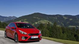 Kia pro_ceed II GT (2013) - widok z przodu