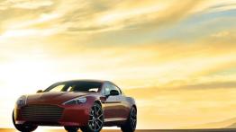 Aston Martin Rapide S (2013) - widok z przodu